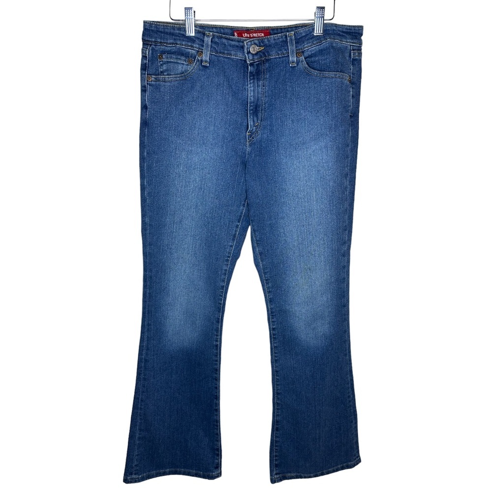 Preowned Levi’s low stretch low flare 519 jeans